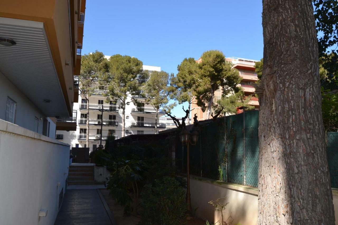 Apartamento Salou apartamento cerca de playa y zona turística Exterior foto